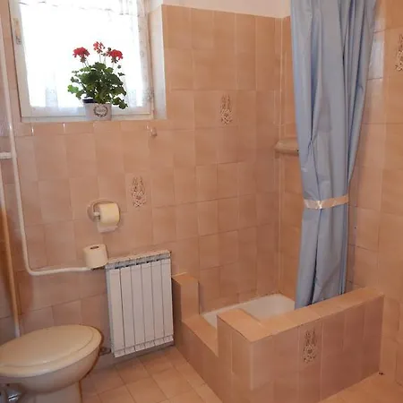 Strmac Апартаменты *